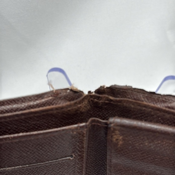 Louis Vuitton Ebene Damier Bi-Fold Marco Wallet Brown | Men’s | Pre-Owned | - Picture 7 of 9